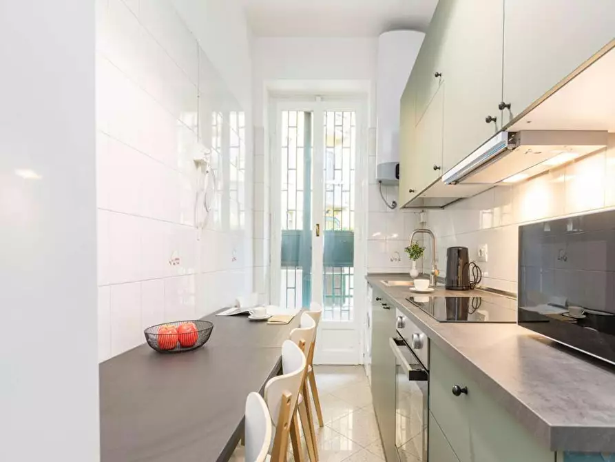 Immagine 3 di Camera in affitto  in Via Novegno a Milano