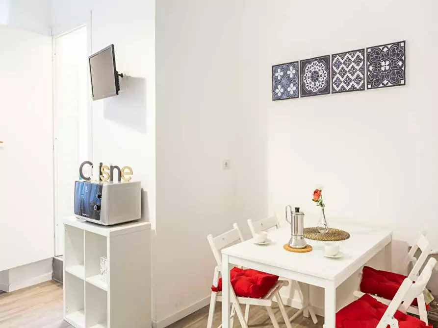 Immagine 10 di Camera in affitto  in Via Paolo Bassi a Milano