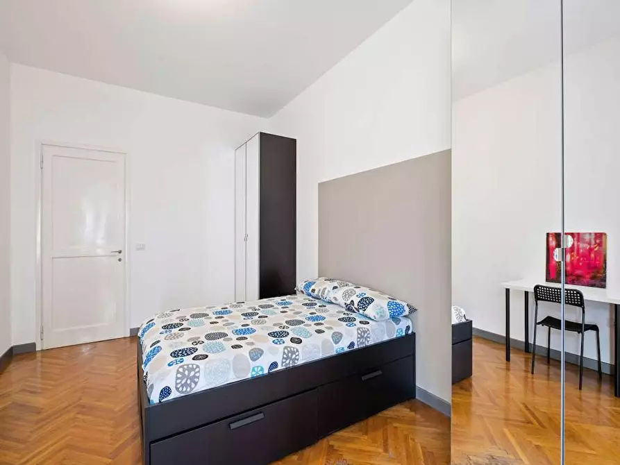 Immagine 2 di Camera in affitto  in Via Andrea Maria Ampère a Milano