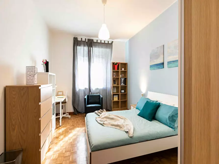 Immagine 1 di Camera in affitto  in Via Ginestre a Buccinasco