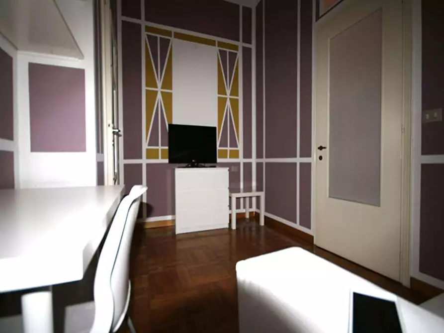 Immagine 4 di Camera in affitto  in Via Giulio e Corrado Venini a Milano