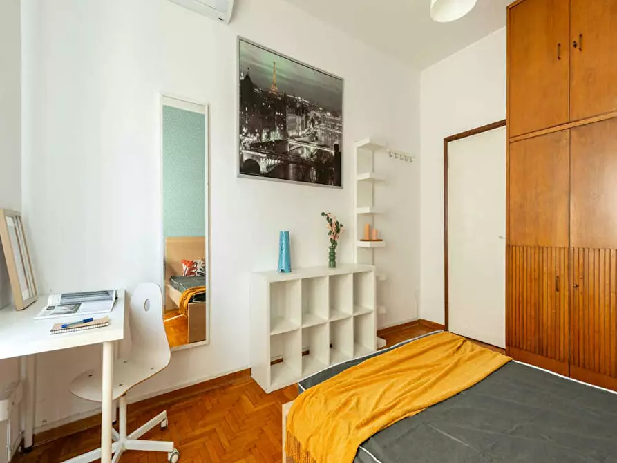 Immagine 3 di Camera in affitto  in Via Zante a Milano