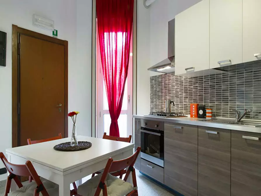 Immagine 10 di Camera in affitto  in Via Crocefisso a Milano