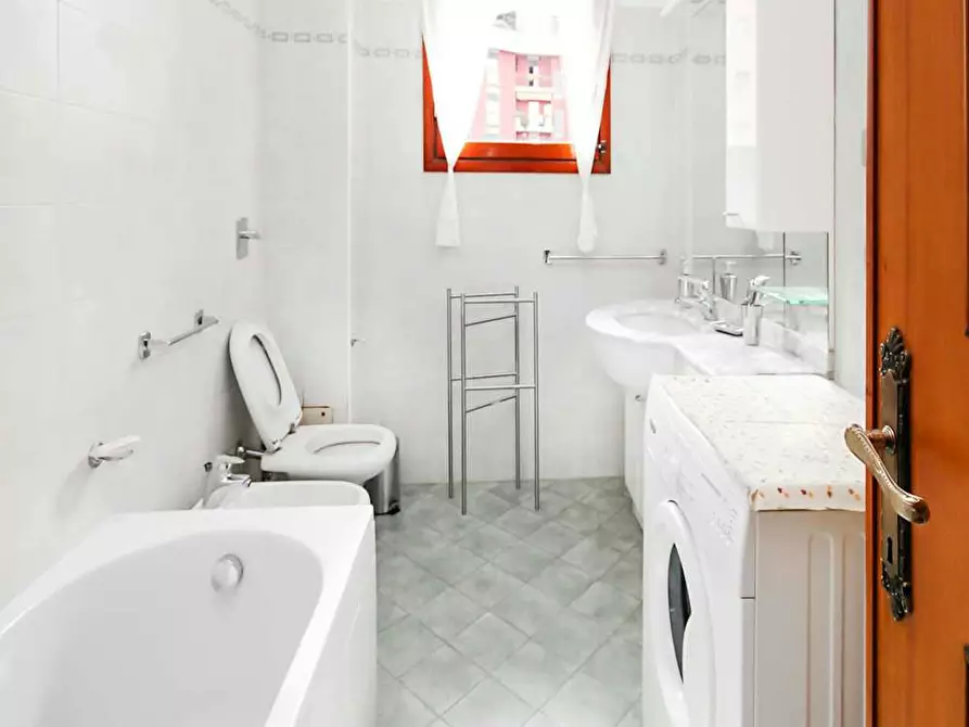 Immagine 6 di Camera in affitto  in Via Giovanni Pastorelli a Milano