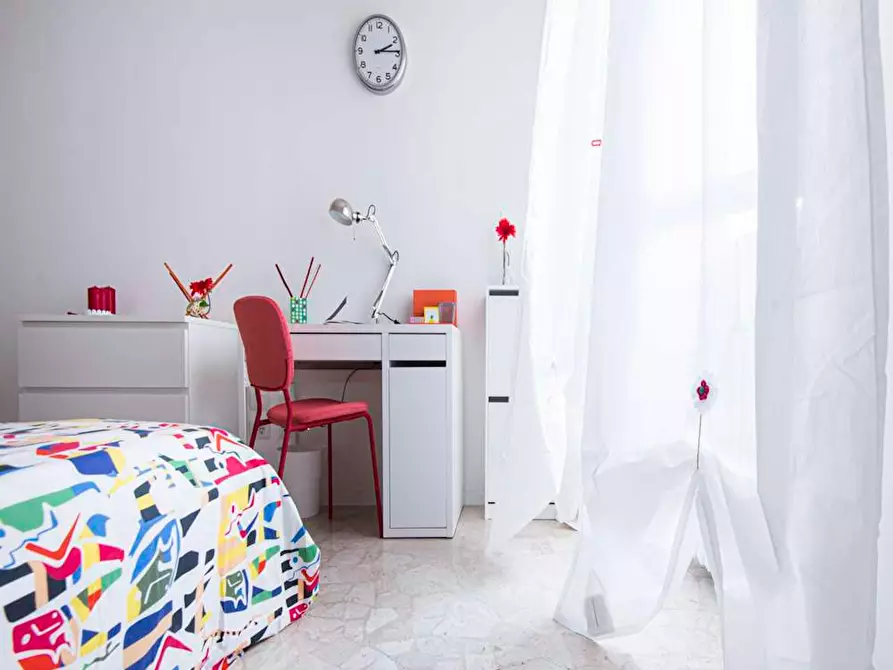 Immagine 1 di Camera in affitto  in Via Damiano Chiesa a Sesto San Giovanni