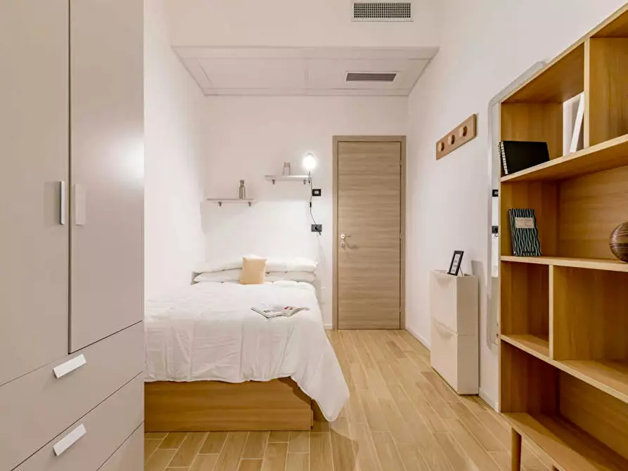 Immagine 2 di Camera in affitto  in Via Carlo Pedrotti a Torino