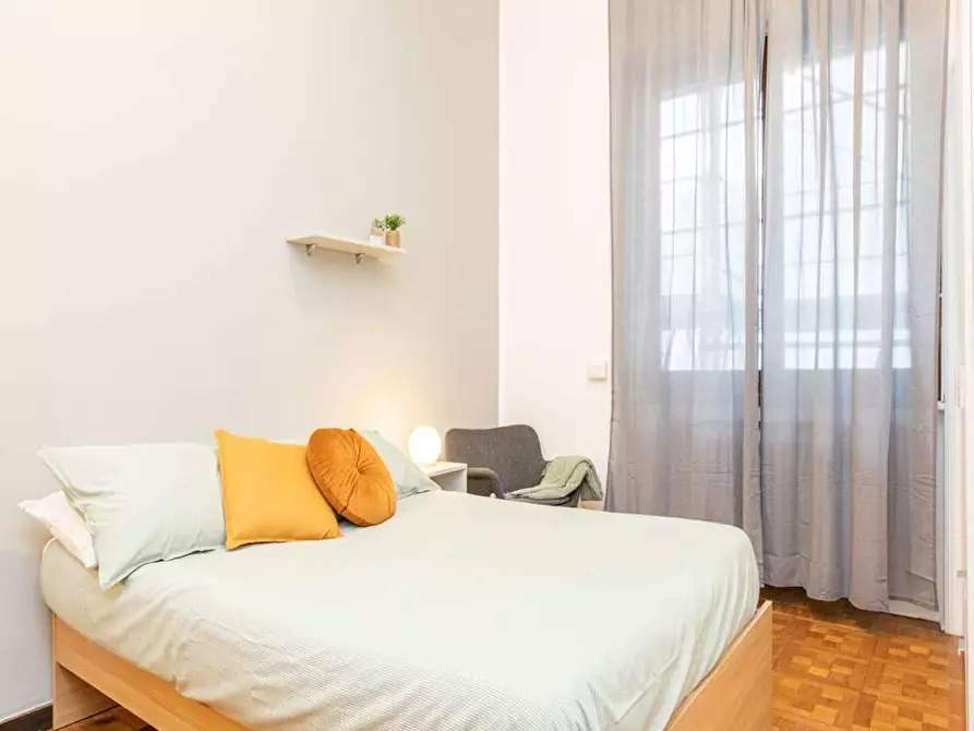 Immagine 6 di Camera in affitto  in Viale Andrea Doria a Milano