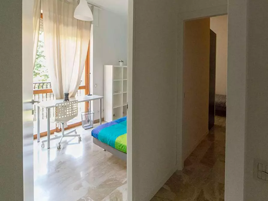 Immagine 9 di Camera in affitto  in Via Carlo Valvassori Peroni a Milano