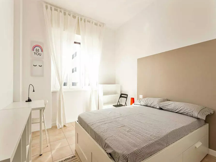 Immagine 2 di Camera in affitto  in Via Pantigliate a Milano