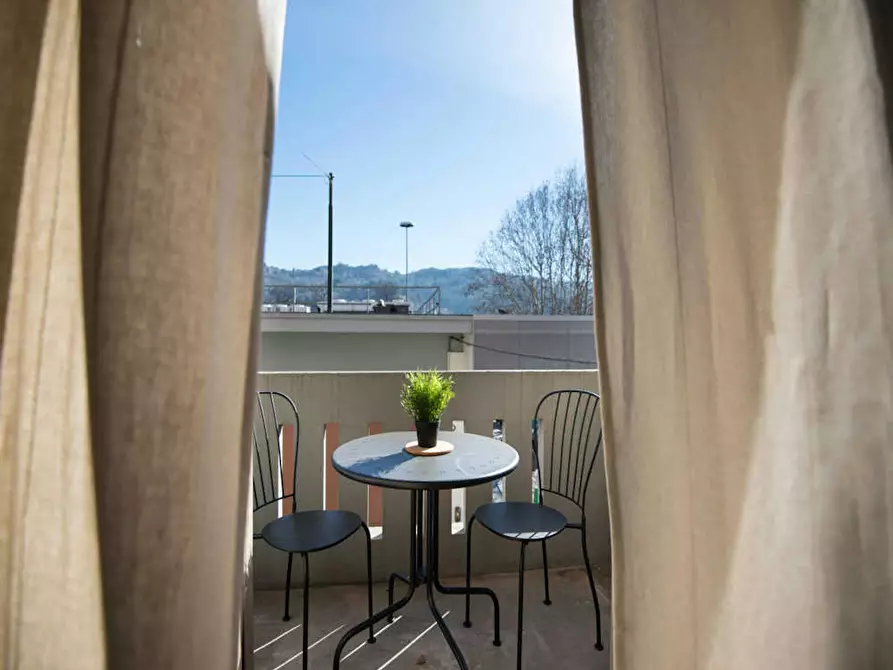 Immagine 5 di Camera in affitto  in Corso Bramante a Torino