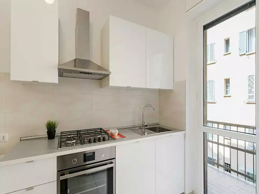 Immagine 6 di Camera in affitto  in Via Felice Bellotti a Milano