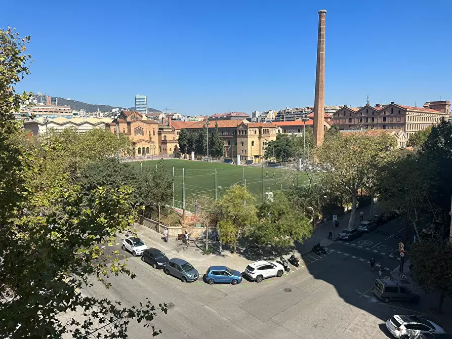 Immagine 1 di Appartamento in affitto  in Carrer del Rosselló a Barcelona