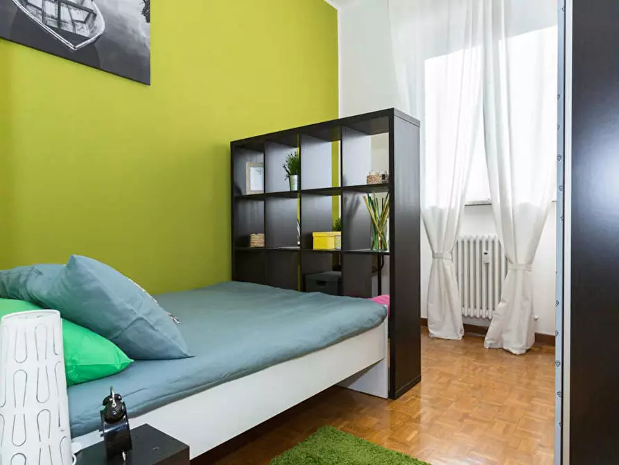 Immagine 2 di Camera in affitto  in Via delle Acacie a Buccinasco