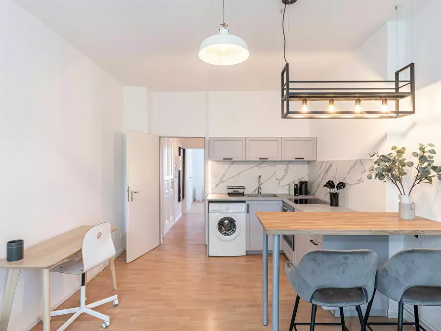 Immagine 4 di Appartamento in affitto  in Ebertystraße a Berlin Friedrichshain