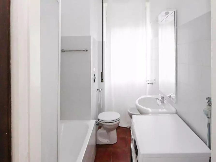 Immagine 7 di Camera in affitto  in Via Raffaello Bertieri a Milano