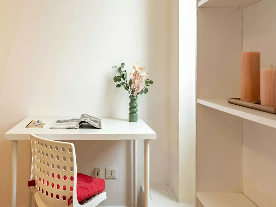 Immagine 5 di Camera in affitto  in Via Giulio Ceradini a Milano