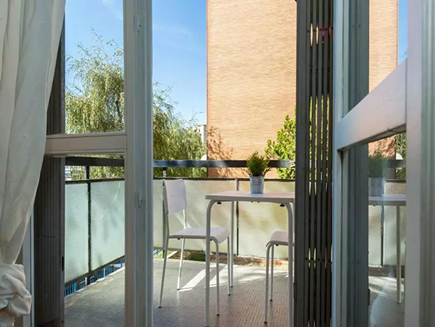 Immagine 4 di Camera in affitto  in Via dei Mandorli a Corsico