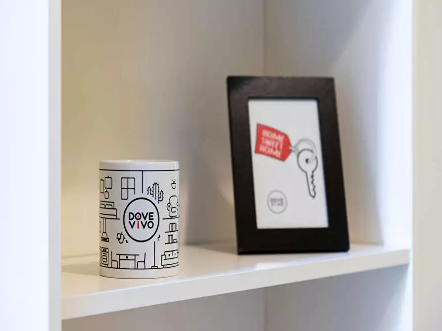 Immagine 7 di Camera in affitto  in Via Luigi Scrosati a Milano