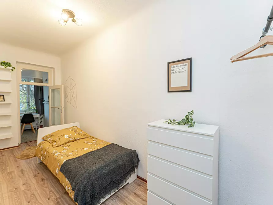 Immagine 1 di Camera in affitto  in Hainstraße a Berlin