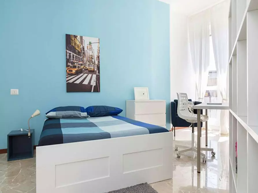 Immagine 2 di Camera in affitto  in Via dei Salici a Buccinasco