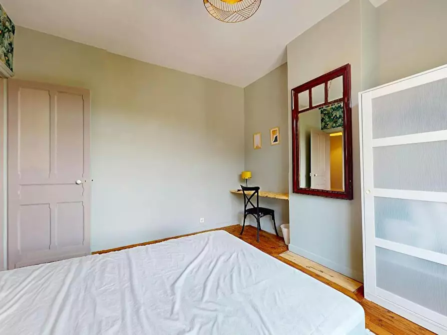 Immagine 2 di Camera in affitto  in Place du Travail a Roubaix