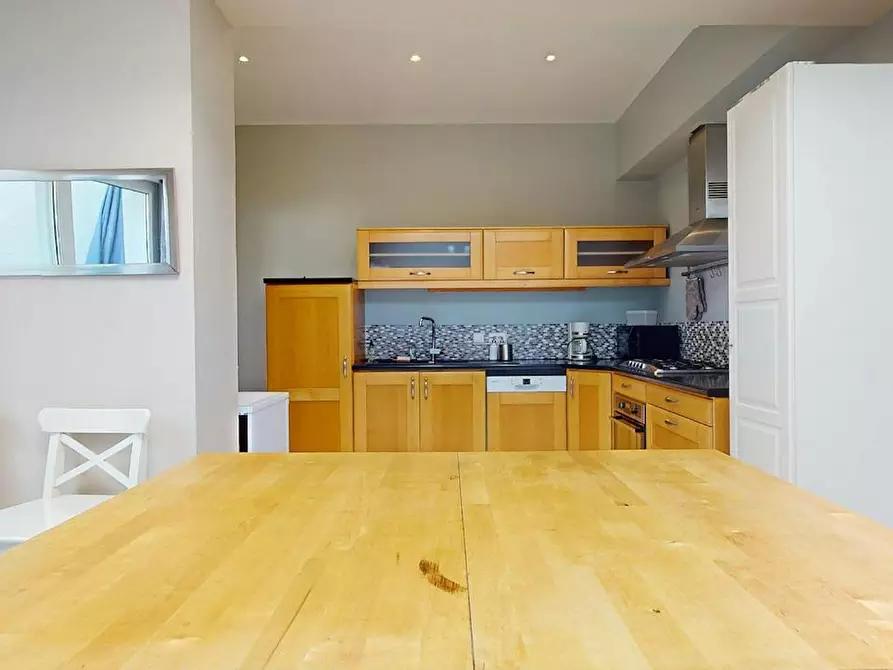 Immagine 8 di Camera in affitto  in Place du Travail a Roubaix