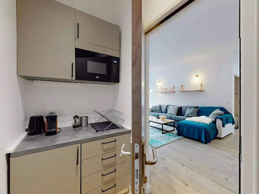 Immagine 4 di Camera in affitto  in Rue du Faubourg de Roubaix a Lille