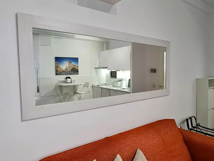 Immagine 9 di Appartamento in affitto  in Plaza de los Mostenses a Madrid