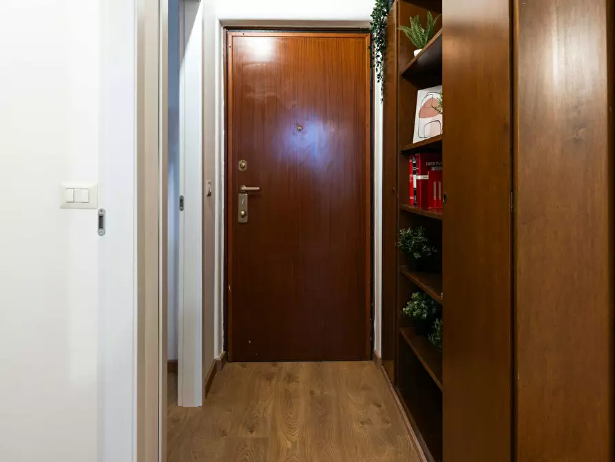 Immagine 5 di Camera in affitto  in Via Calatafimi a Milano