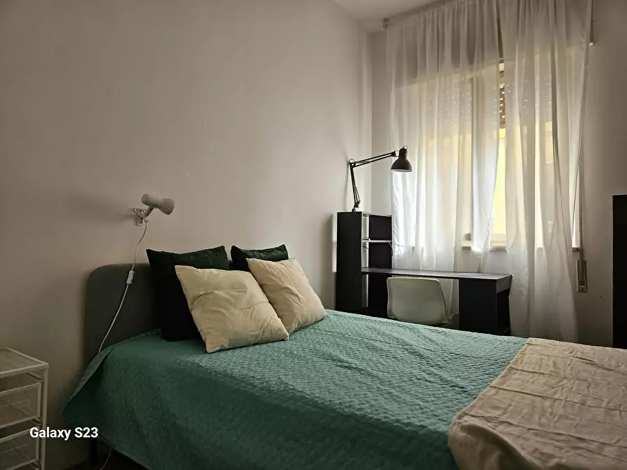 Immagine 6 di Camera in affitto  in Via Bruno Brandellero a Vicenza