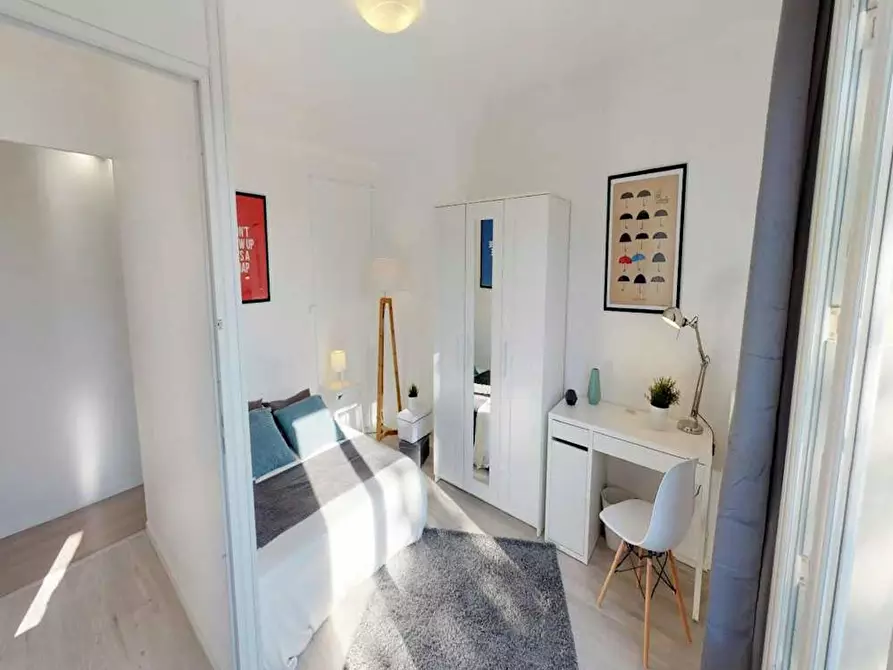 Immagine 2 di Camera in affitto  in Rue du Faubourg Saint-Jaumes a Montpellier