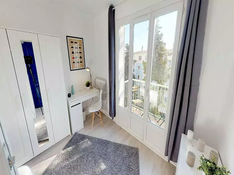 Immagine 4 di Camera in affitto  in Rue du Faubourg Saint-Jaumes a Montpellier