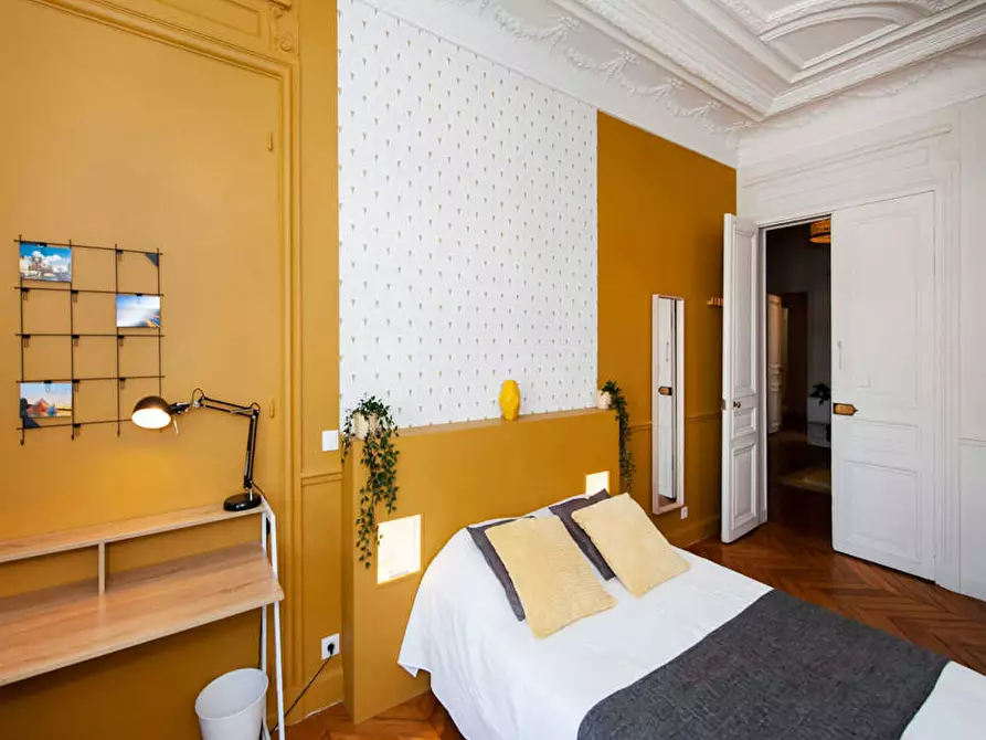 Immagine 1 di Camera in affitto  in Boulevard Malesherbes a Paris 17