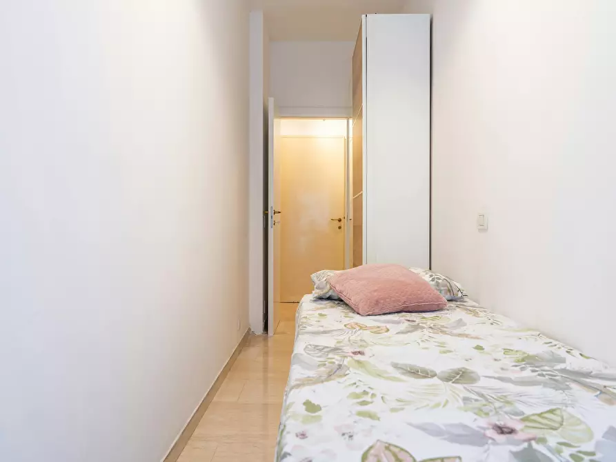 Immagine 3 di Camera in affitto  in Piazza Imperatore Tito a Milano