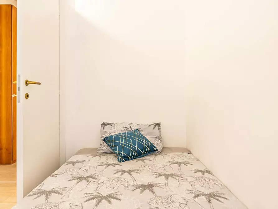 Immagine 2 di Camera in affitto  in Piazza Imperatore Tito a Milano