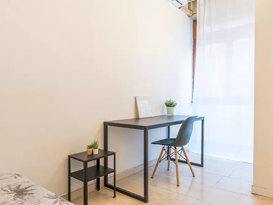 Immagine 4 di Camera in affitto  in Piazza Imperatore Tito a Milano