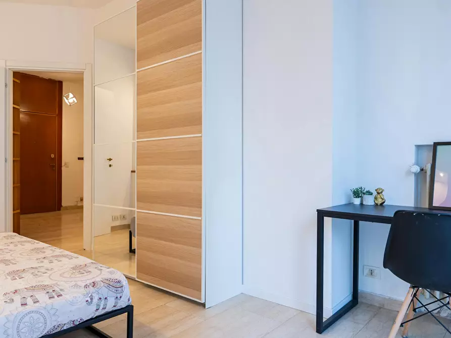 Immagine 5 di Camera in affitto  in Piazza Imperatore Tito a Milano