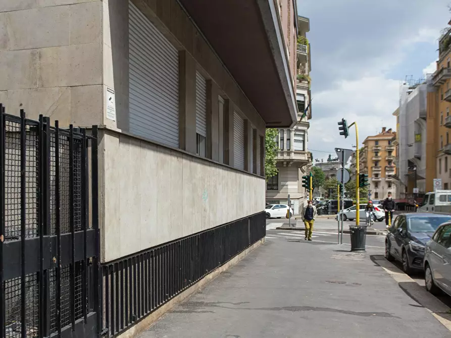 Immagine 7 di Appartamento in affitto  in Via Antonio Canova a Milano