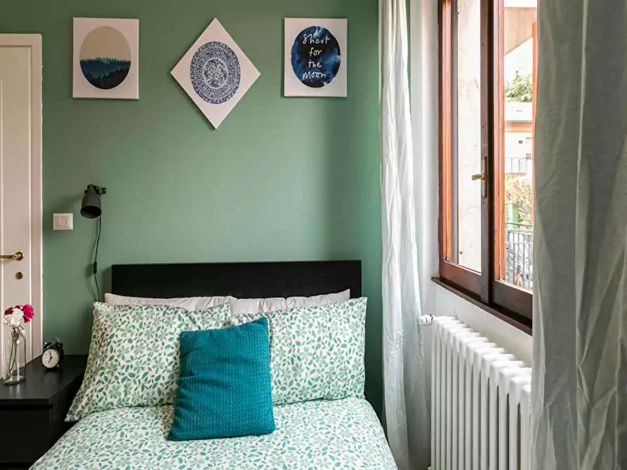 Immagine 2 di Camera in affitto  in Via Bir Acheim a Milano