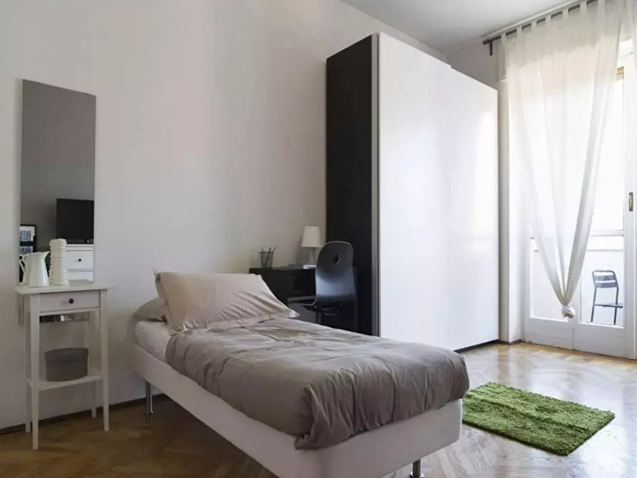 Immagine 8 di Camera in affitto  in Via Giuseppe Bruschetti a Milano