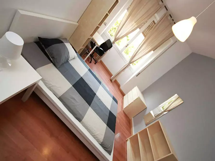 Immagine 3 di Camera in affitto  in Via Giuseppe Bruschetti a Milano