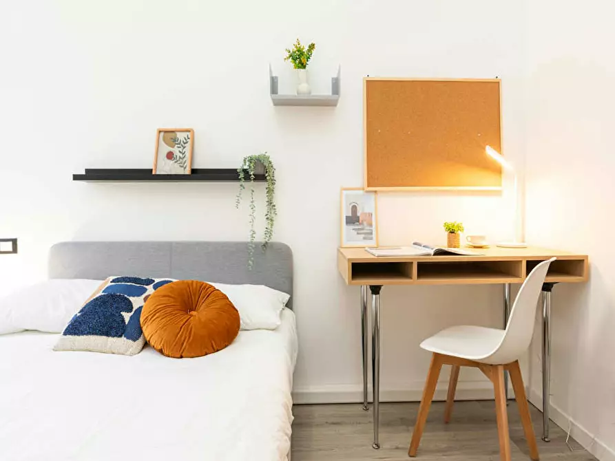 Immagine 3 di Camera in affitto  in Viale Col di Lana a Milano