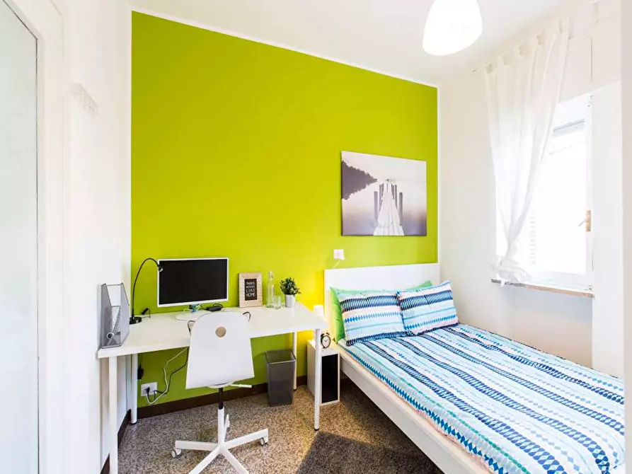 Immagine 1 di Camera in affitto  in Via Pasquale Fornari a Milano