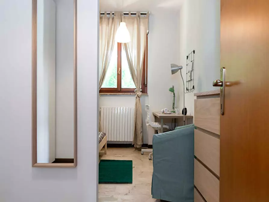 Immagine 4 di Camera in affitto  in Via Fratelli Fraschini a Milano