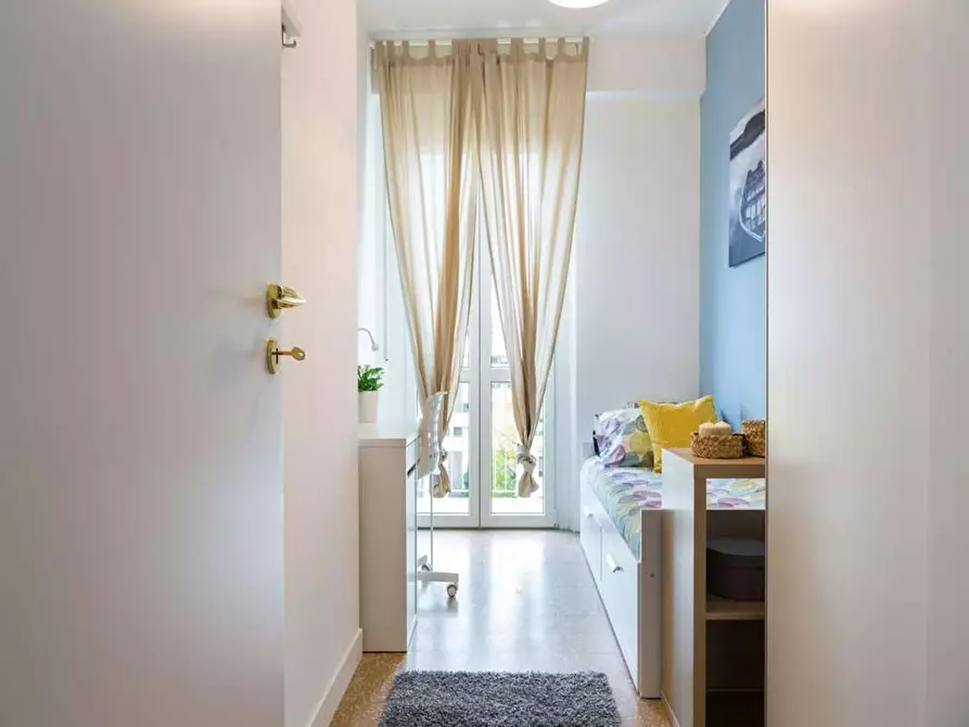 Immagine 2 di Camera in affitto  in Via Melchiorre Gioia a Milano