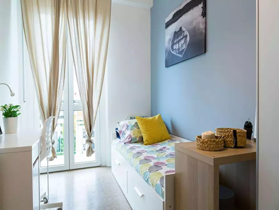 Immagine 1 di Camera in affitto  in Via Melchiorre Gioia a Milano