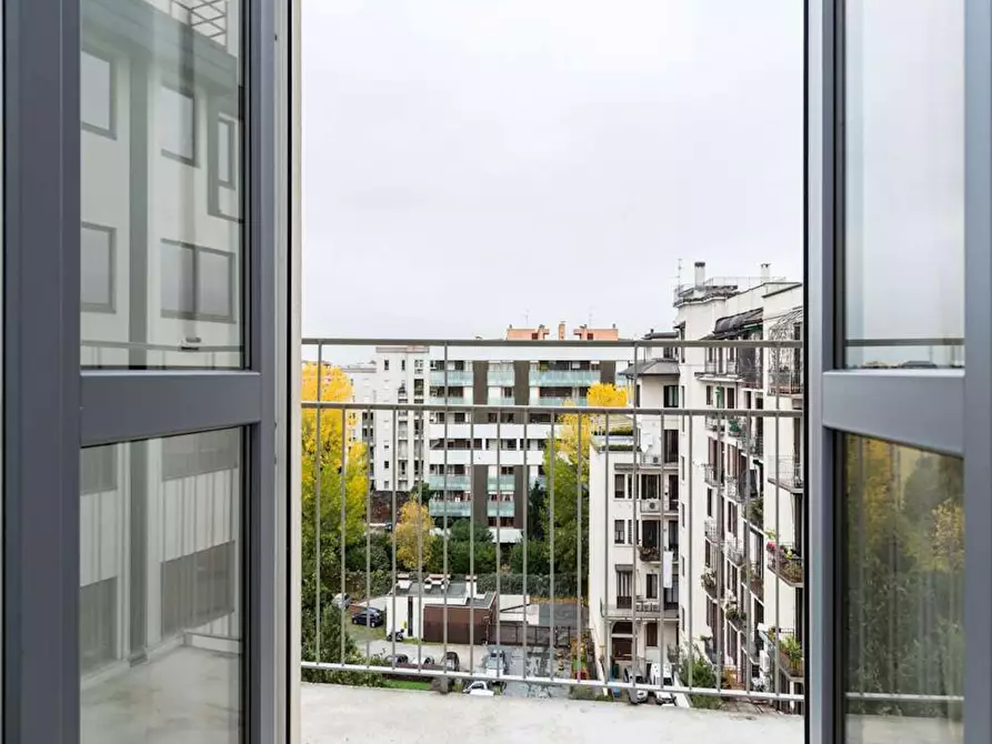 Immagine 8 di Camera in affitto  in Via Melchiorre Gioia a Milano