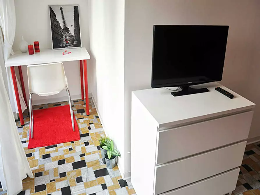 Immagine 5 di Camera in affitto  in Via Privata Val Lavizzana a Milano