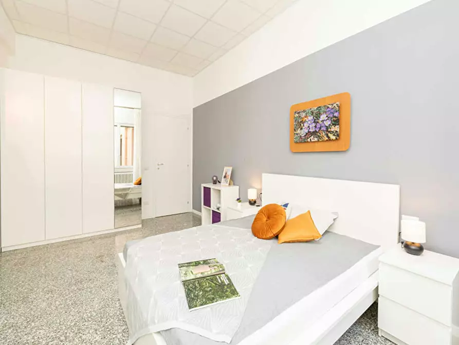 Immagine 4 di Camera in affitto  in Corso Magenta a Milano