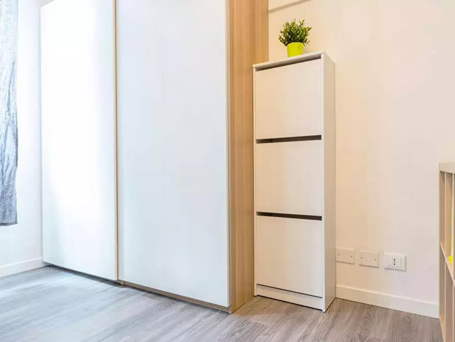 Immagine 4 di Camera in affitto  in Via Natale Battaglia a Milano